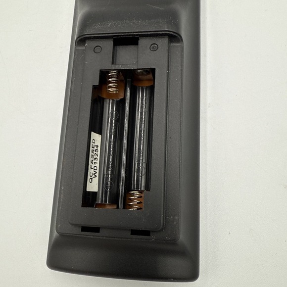 RCA RCR192 Remote Control for TV DVD Combo Player – Tested Works - Picture 7 of 7